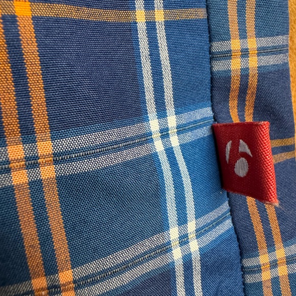 Trek / Bontrager XXL button up top. - Picture 5 of 6